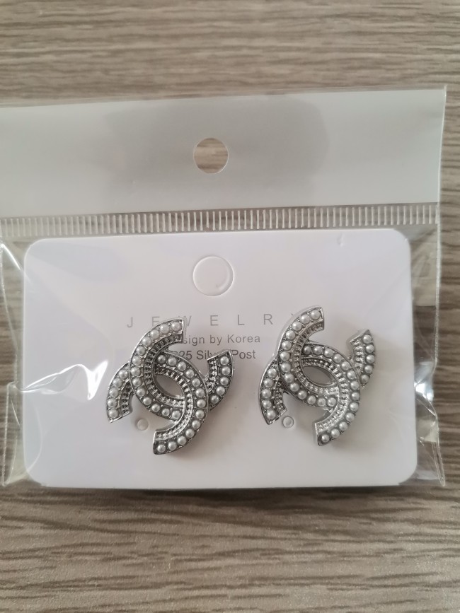 Women Earring Studs 10 Pairs A Pack #LOV #CHN #GUI