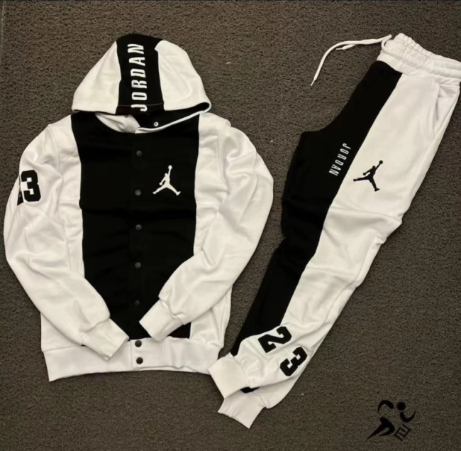 Fashion Sports Suit With Tags #NIK