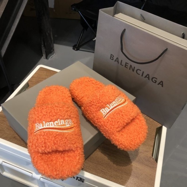 Fashion Furry Slides with Box #BAL