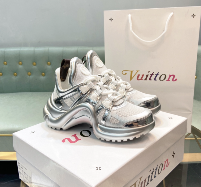 High Quality Shoes with Box  #LOV