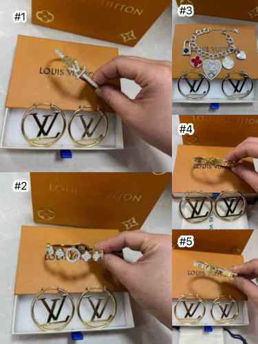 Eaarings with Bracelets Set with Box  #LOV