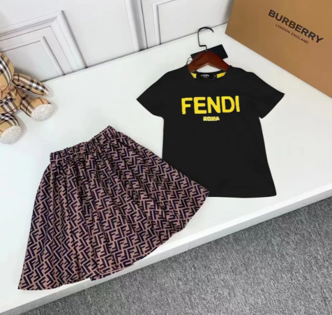 Fashion Shirt with Skirt Set No Tags #CHN #GUI