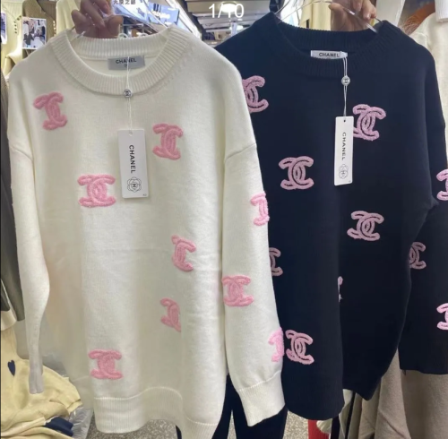 Fashion Sweater with Tags #CHN