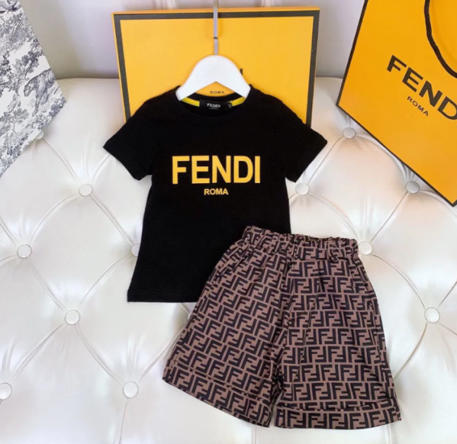 Fashion Kids Shirt with Shorts Set #GUI #LOV