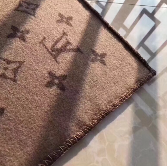 High Quality Blanket No Box Size 180*140cm  #LOV