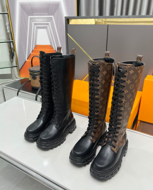 High Quality Boots with Box #LOV