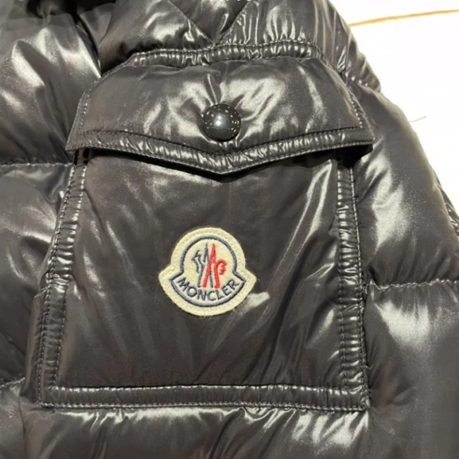 Unisex Moncler Down Jacket Coat with Tags