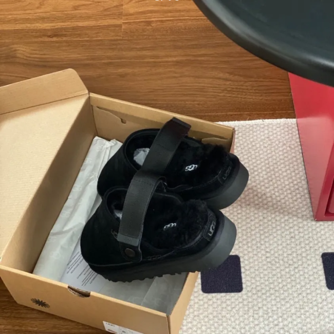 High Quality Wiinter Shoes with Box #UG