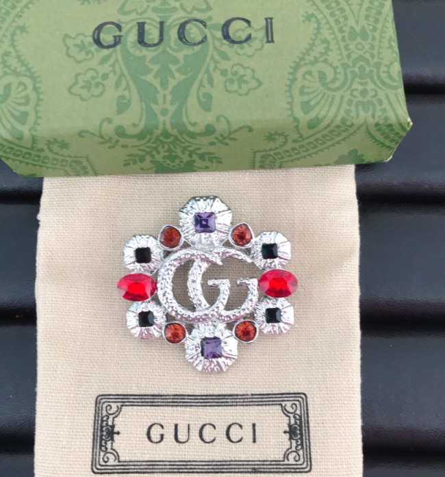 Wholesale Fashion Brooches #GUI #CHN