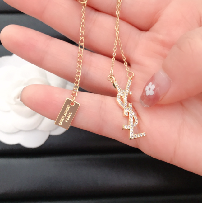 Fashion Necklace with Bracelet Set with Box  #LOV #GUI