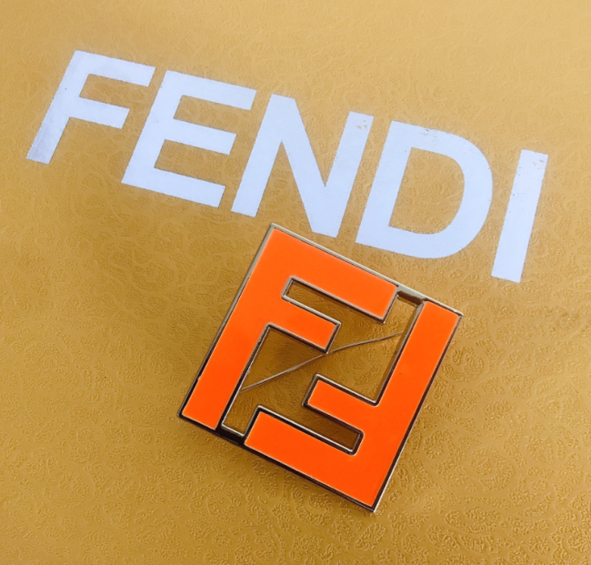 Wholesale Fashion Brooches #GUI #CHN