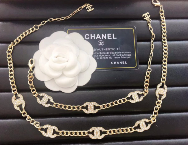 Fashion Necklace with Bracelet Set with Box  #LOV #GUI