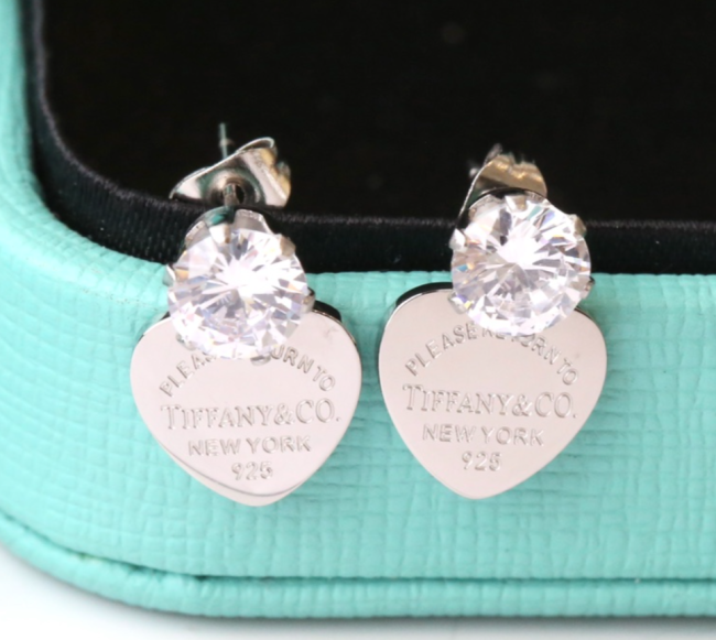  High Quality Earrings with Box #TIF