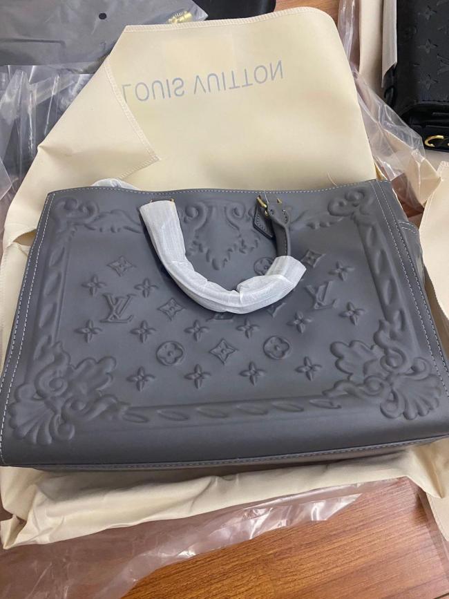 High Quality Bag No Box #LOV