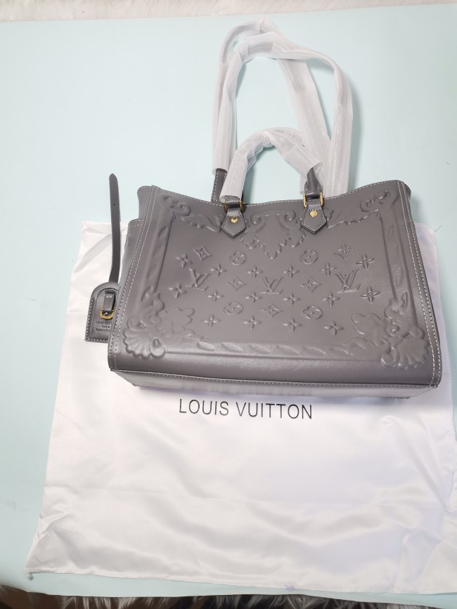 High Quality Bag No Box #LOV