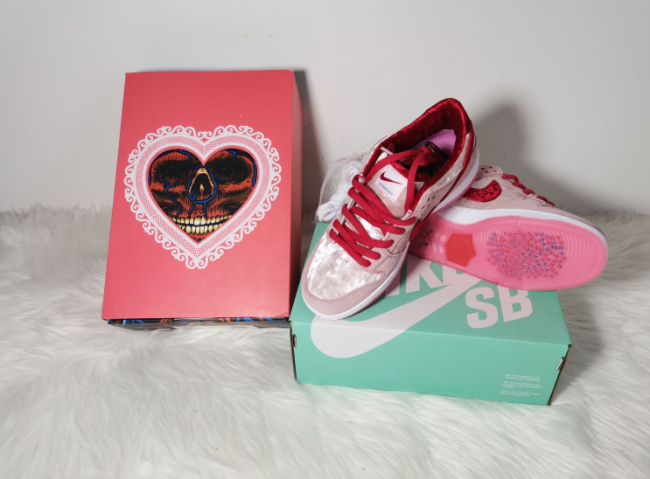 Wholesale Velvet Material Shoes with Box #NIK