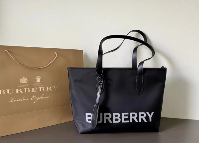 High Qualitu Tote Bag No Box #BUR