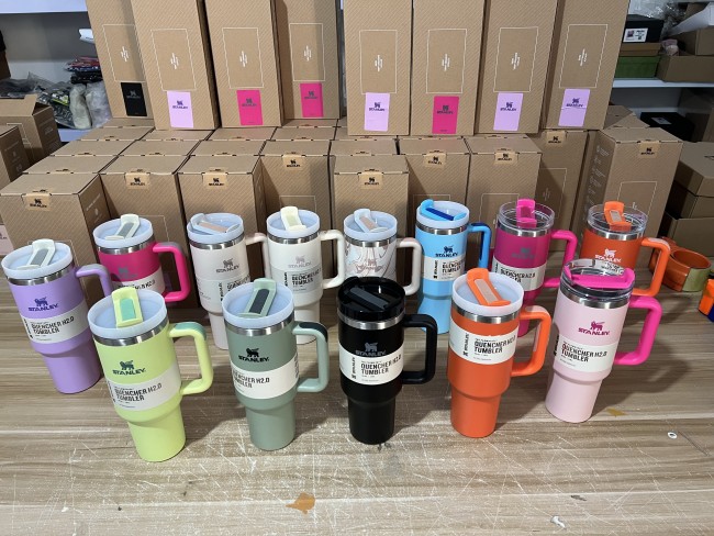 Stanley Theme Cup 40OZ with Box