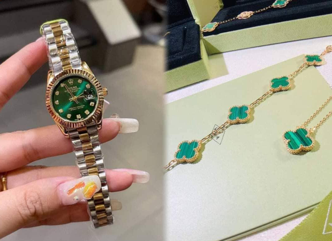 Fashion Watch with Bracelet Set with Box