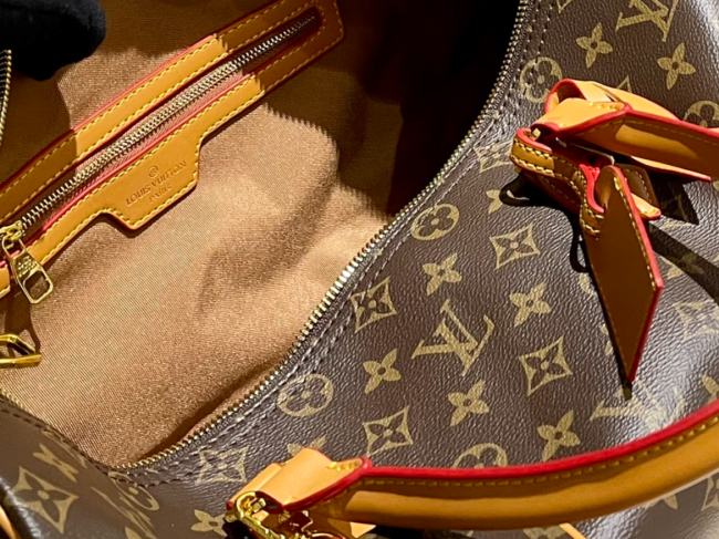 High Quality Luggage Bag size 40 #LOV