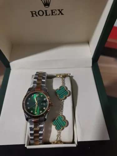 Fashion Watch with Bracelet Set with Box
