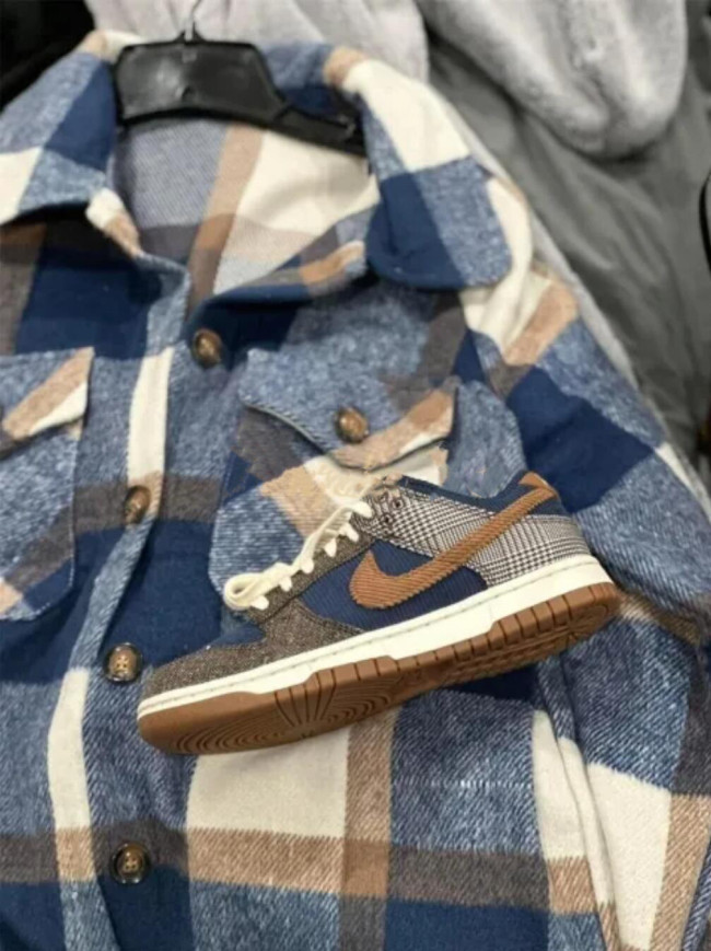 1 Set Fashion Sport Shoes & T-shirt Free Shipping #NIK