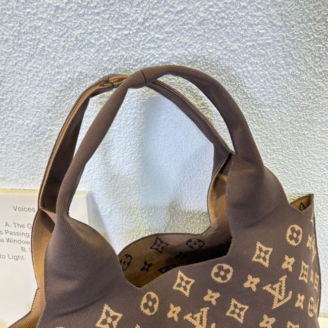 Women Fashion Knit Bag  #GUI #LOV #FEI