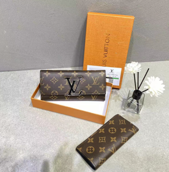 Women Fashion Wallet with Box #LOV