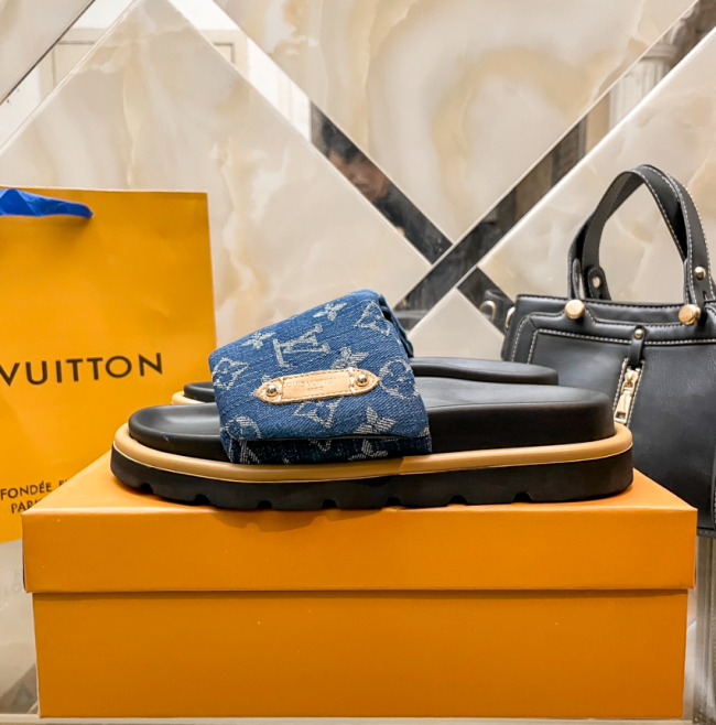 Women Fashion Slides with Box #LOV