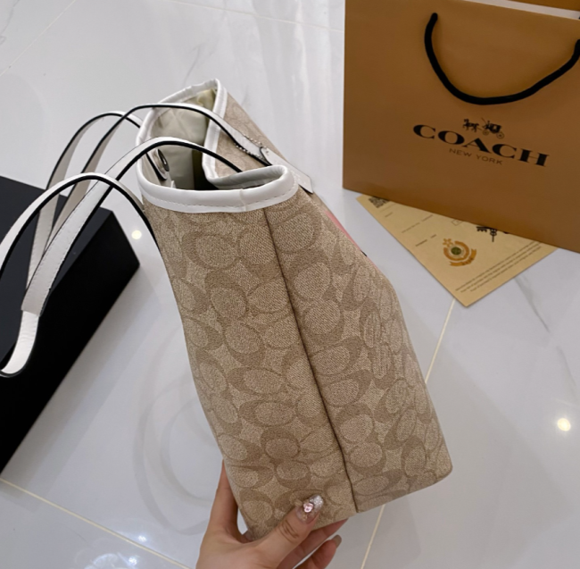 Women Fashion Tote Bag  #COA