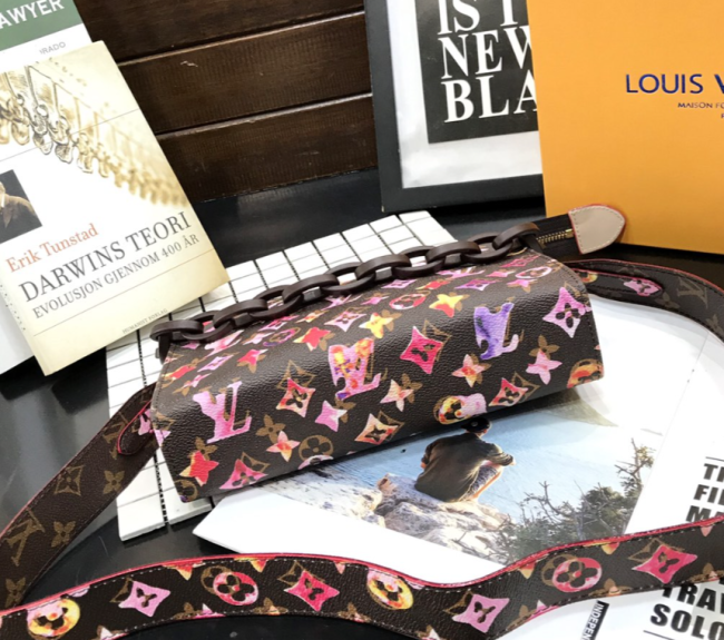 High Quality Handbag with Box #LOV