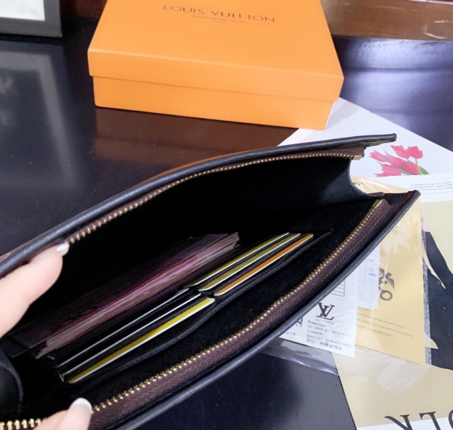 High Quality Handbag with Box #LOV