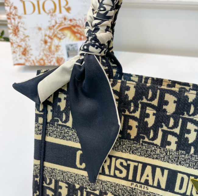 Women Fashion Tote Bag #DIO