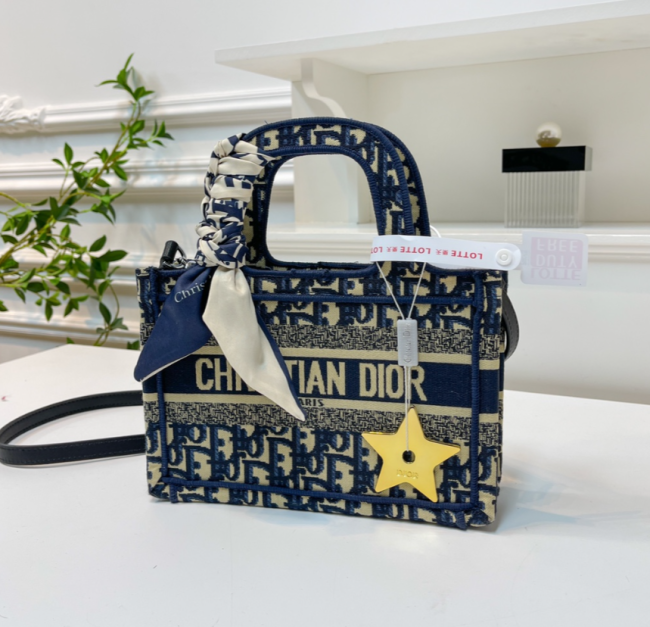 Women Fashion Tote Bag #DIO