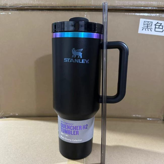 Stanley Theme Bottle with Box