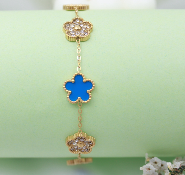 Clover Bracelets No Box 