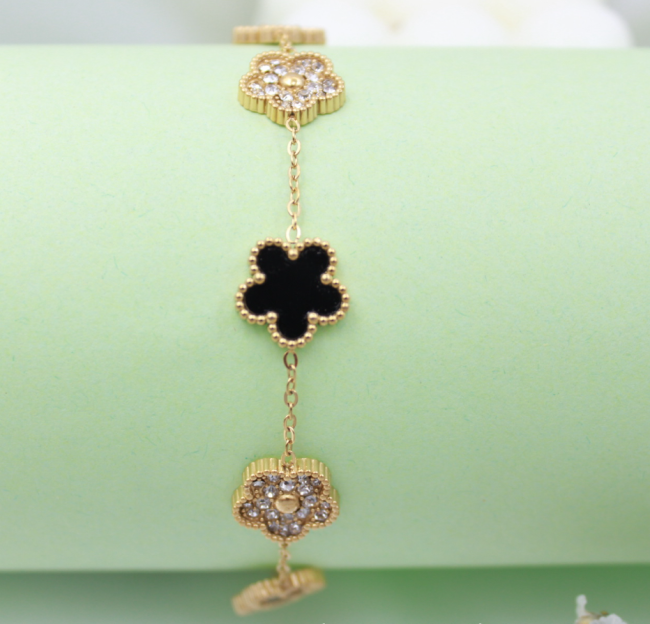 Clover Bracelets No Box 