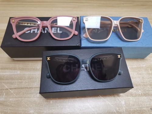 Fashion Shades with Box #CHN
