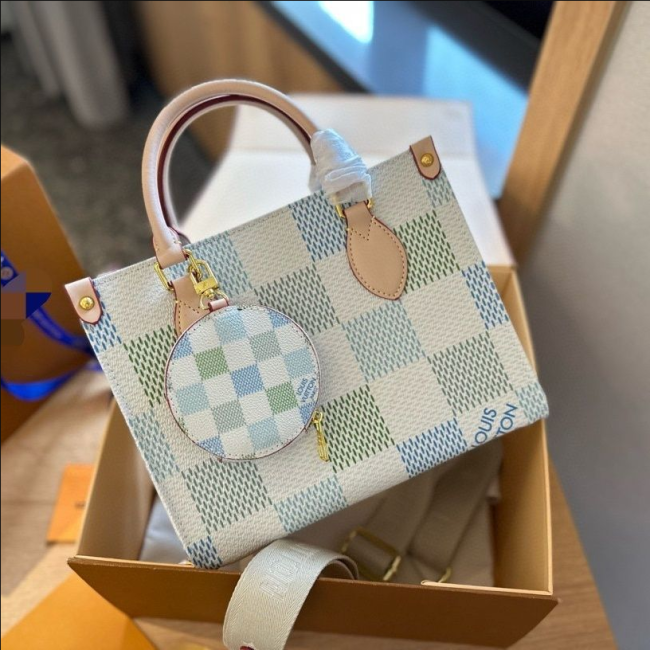 High Quality Tote Bag #LOV