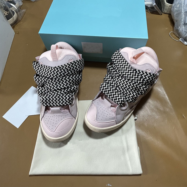 Fashion Lanvin Shoes with Box