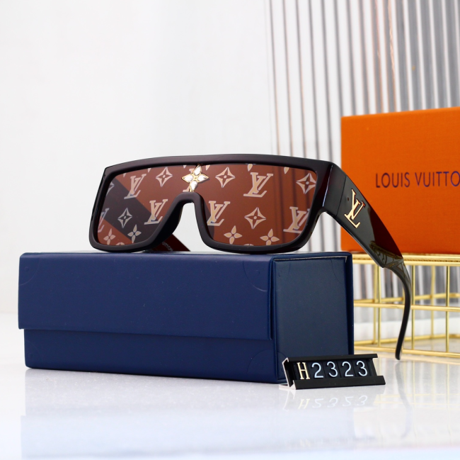 Fashion Shades with Box #LOV