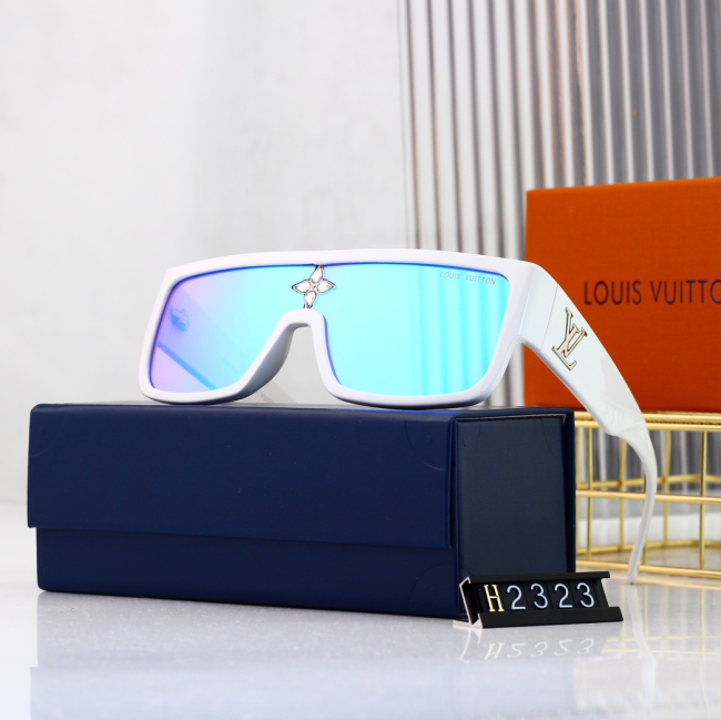 Fashion Shades with Box #LOV