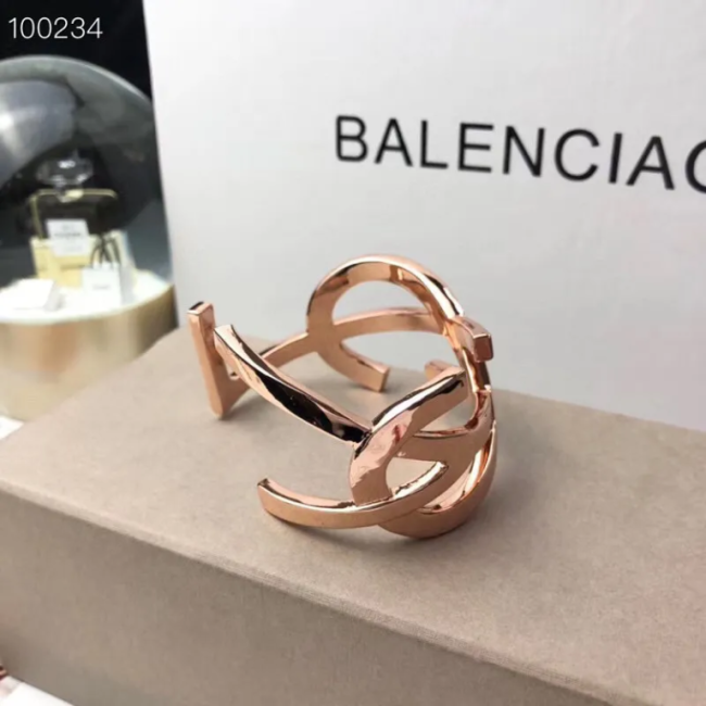  Fashion Bracelets No Box #YS