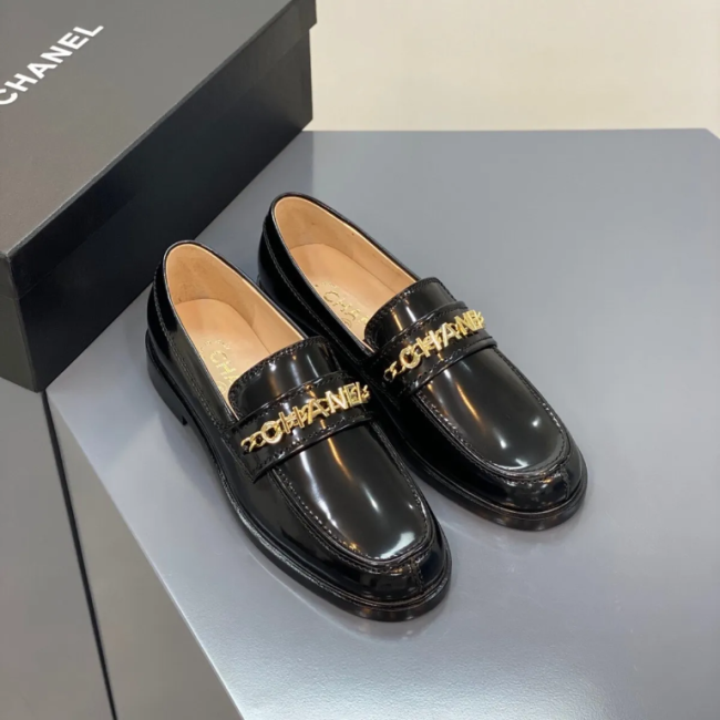 Women Fashion Loafer Shoes with Box #CHN
