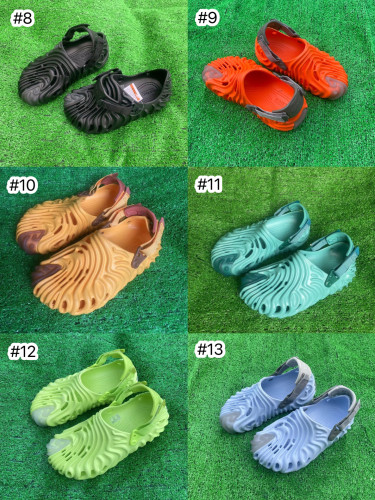 Crocs Shoes with Box  #NOO