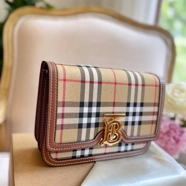 1 Set Fashion Slipper & Shoulder Bag #BUR