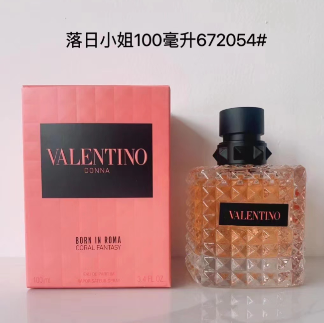 Valentino Perfume 