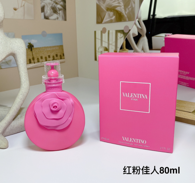 Valentino Perfume 
