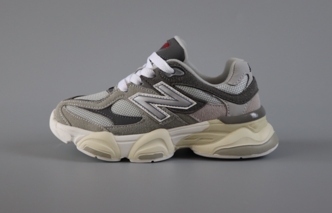 Kids NB shoes with Box