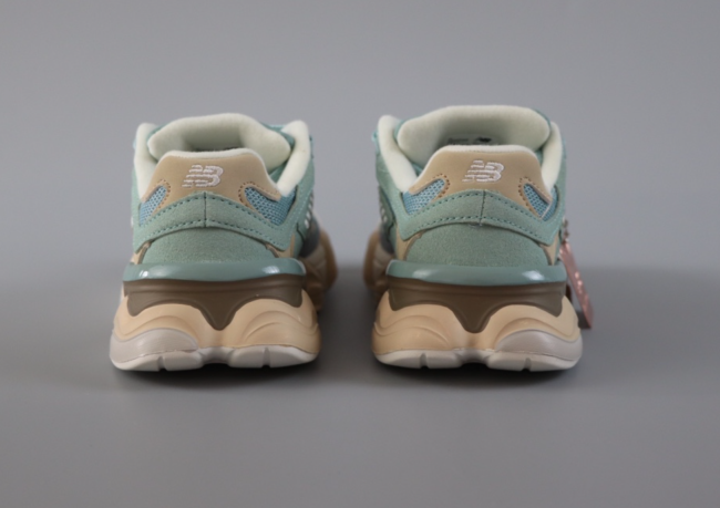 Kids NB shoes with Box